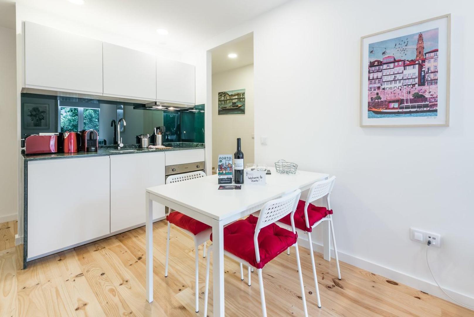Guestready - Belas Artes Duplex Porto Eksteriør bilde